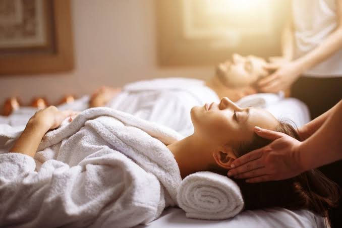 why do head massages feel so good​
